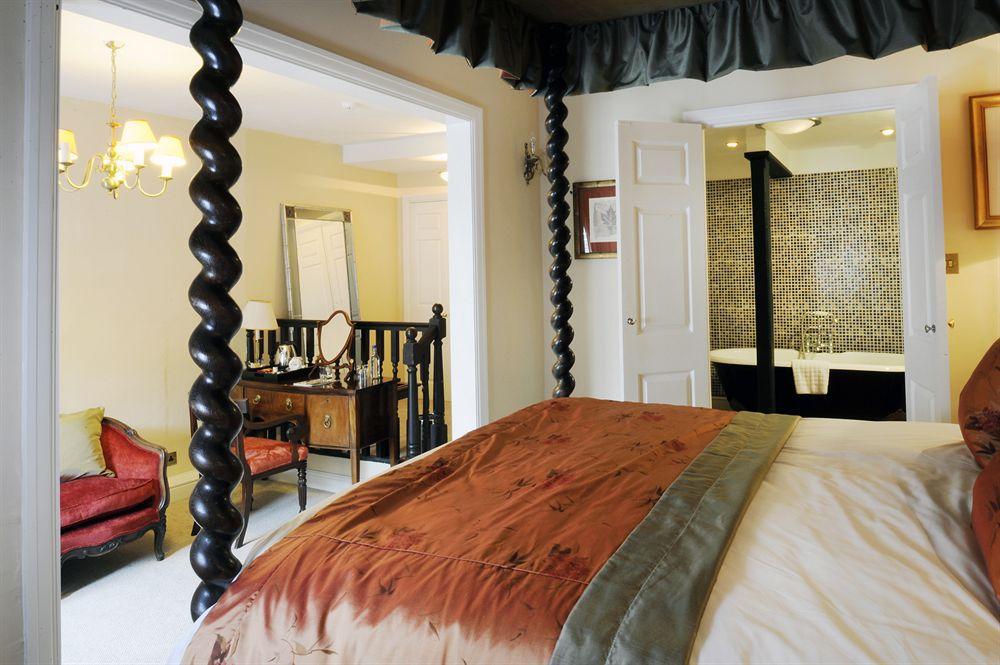 The Talbot Hotel, Oundle , Near Peterborough מראה חיצוני תמונה
