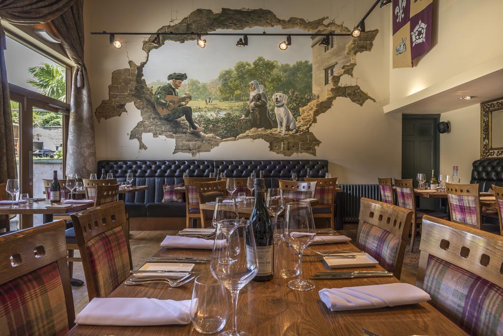 The Talbot Hotel, Oundle , Near Peterborough מראה חיצוני תמונה