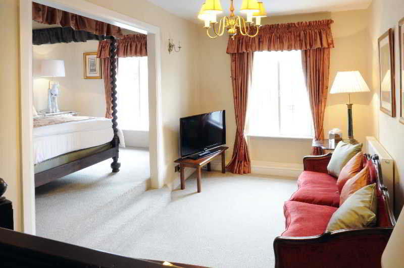 The Talbot Hotel, Oundle , Near Peterborough מראה חיצוני תמונה