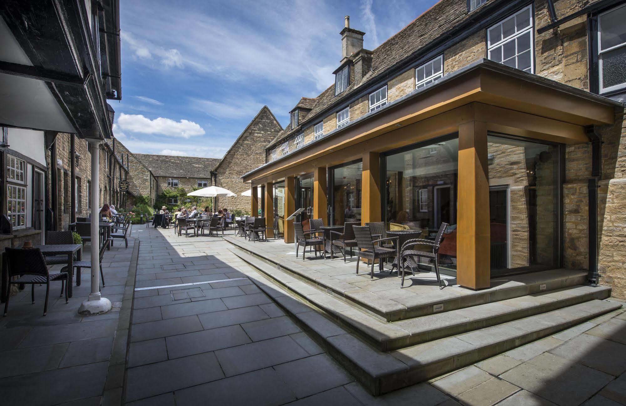 The Talbot Hotel, Oundle , Near Peterborough מראה חיצוני תמונה